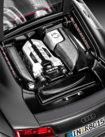 07057 AUDI R8