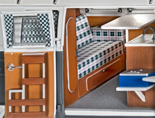 07674 VW T1 Camper (VW Bus)