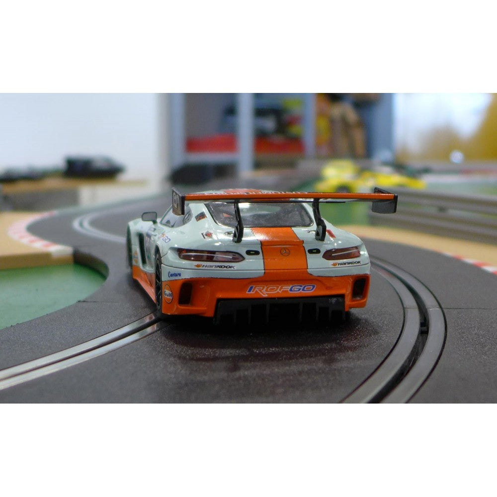 Scalextric C3853 Mercedes AMG GT3 Gulf