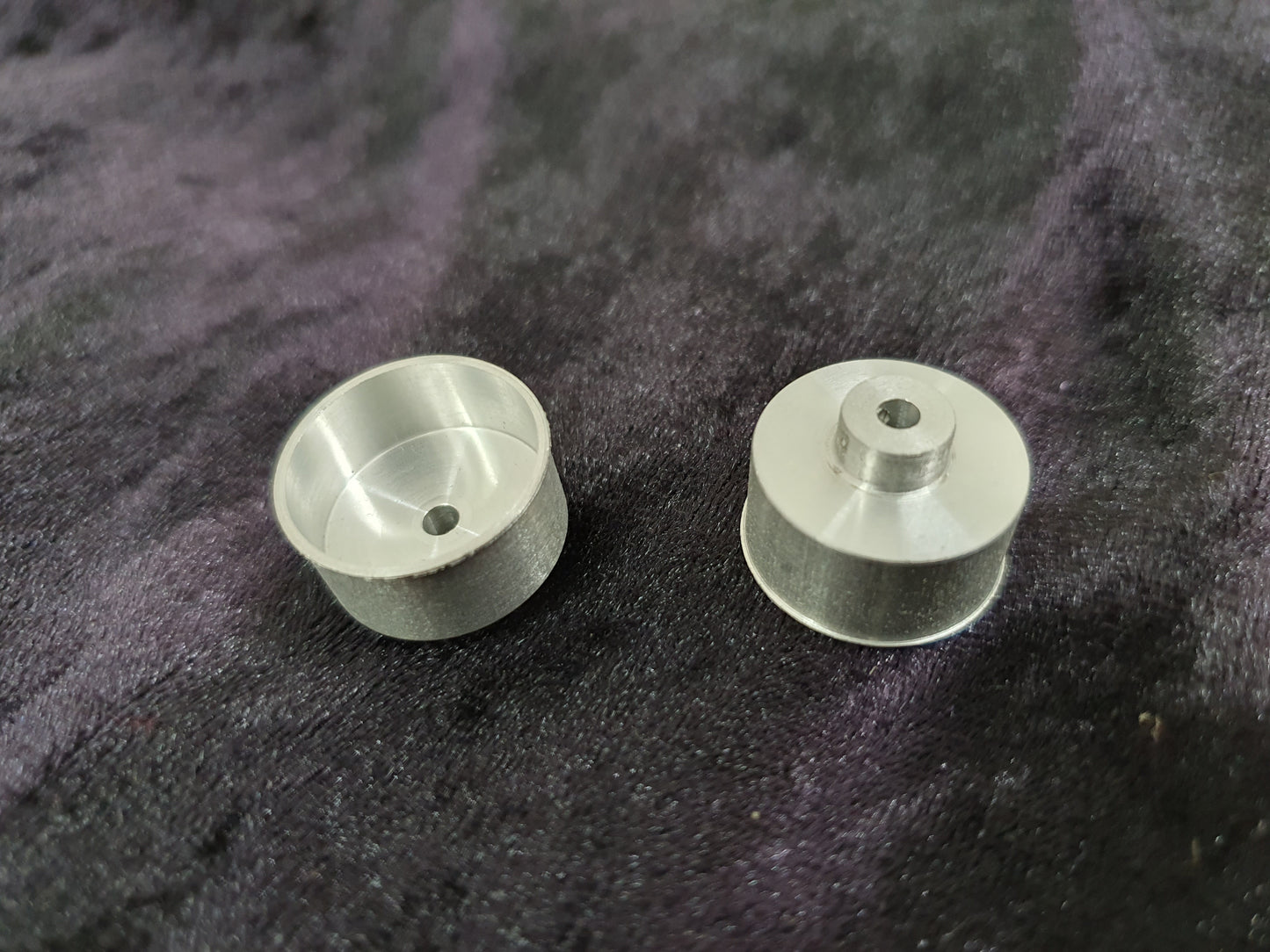 Töpfchenfelgen Alu Ø20mm/Ø19mm/10-14mm m, Schraube f. Ø3mm (2 Stk.)