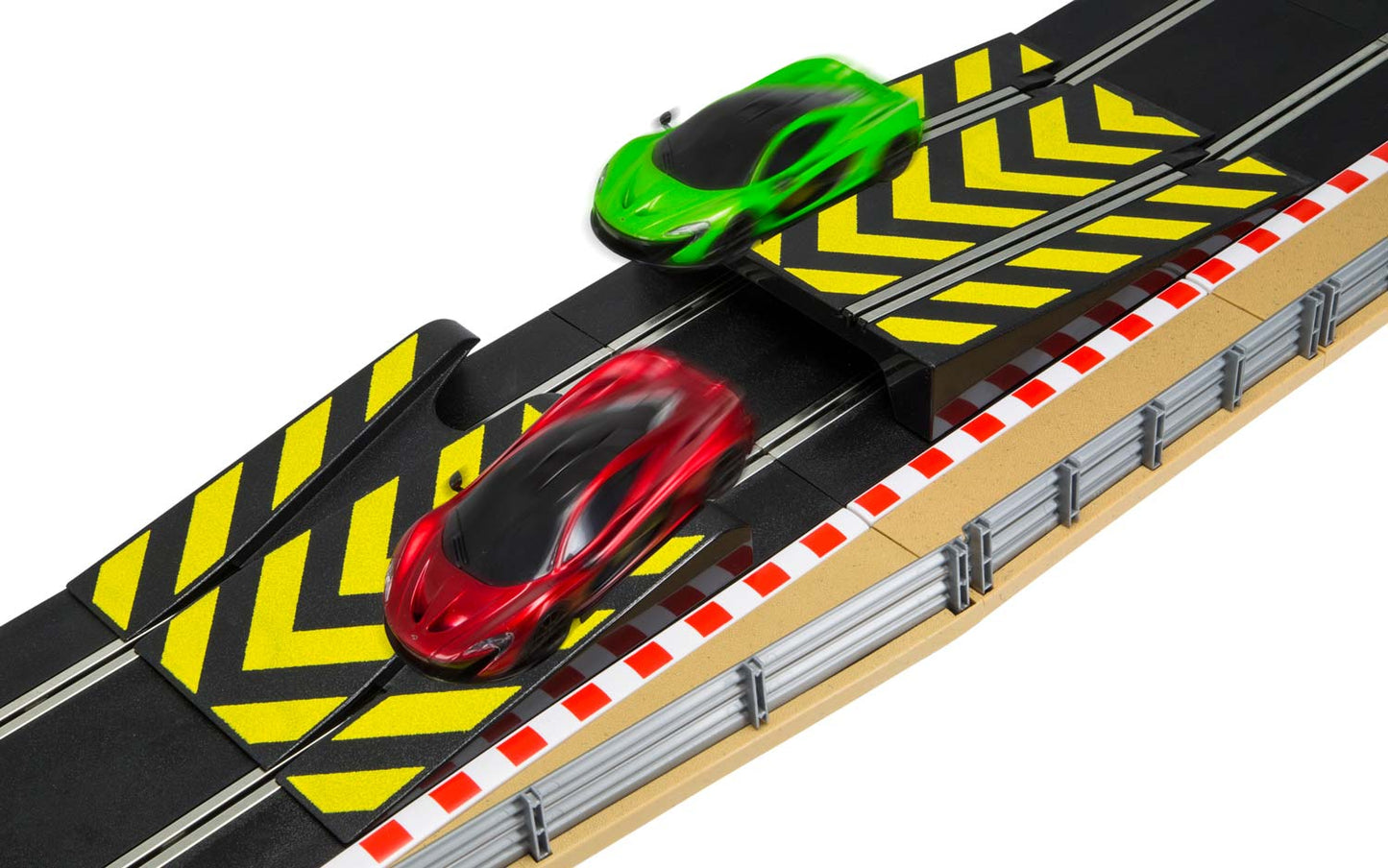 Scalextric C8511 Track-Erweiterungspaket 2 Sprungschanze und Schikane (Verpackung ausgeblichen)
