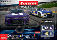 Lade das Bild in den Galerie-Viewer, Carrera 30042 NASCAR Daytona Challenge Digital 132
