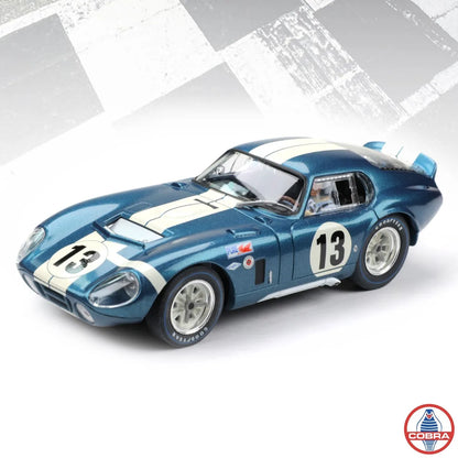 Revell 08352 Cobra Daytona Coupe #13 LeMans'65