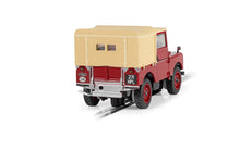 Lade das Bild in den Galerie-Viewer, Scalextric C4493 Land Rover Series 1 - Poppy Red
