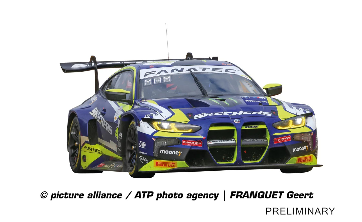 Carrera 23969 BMW M4 GT3 "Valentino Rossi, No.46" Digital 124