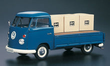 Lade das Bild in den Galerie-Viewer, 21211 1:24 Volkswagen Type 2 Pic-Up Truck (1967)
