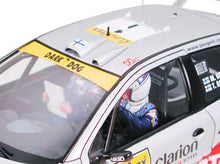 Lade das Bild in den Galerie-Viewer, 24236 1:24 Peugeot 206 WRC 2001
