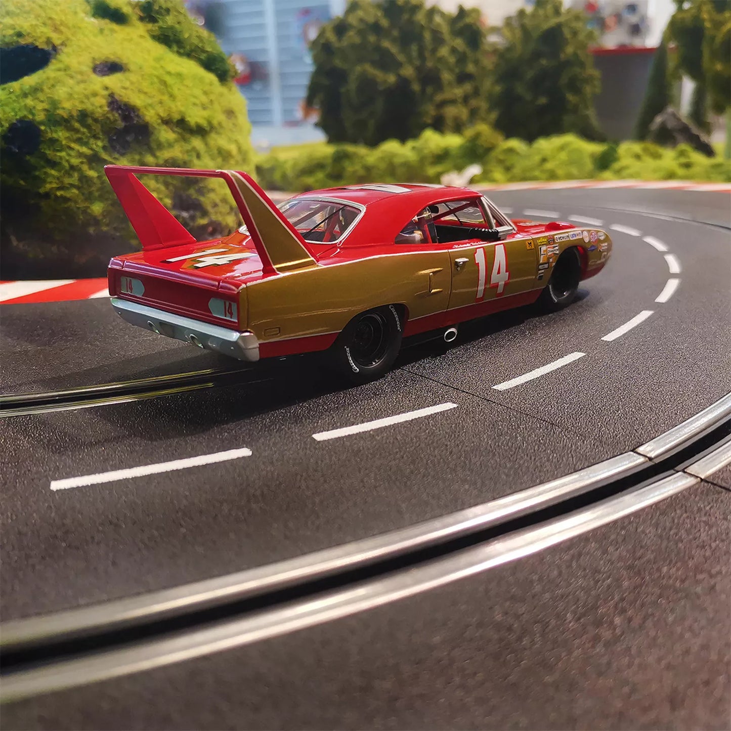 Carrera 30944 Plymouth Superbird "No.14" Digital 132