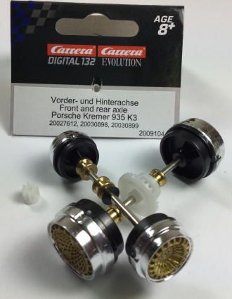 Carrera 91044 EVO/D132 Vorder- und Hinterachse Porsche Kremer 935 K3 #30898, 30899