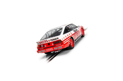 Scalextric C4299 Rover Vitesse - 1986 Donington 500KMS - Percy & Walkinshaw