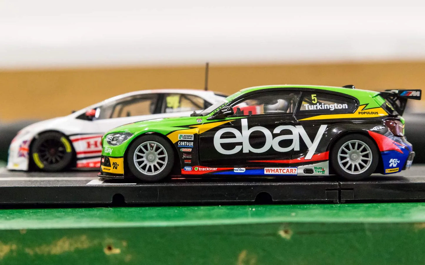 Scalextric C3694a BTCC Champions Twin Pack - BMW 125 Series 1 & Honda Civic