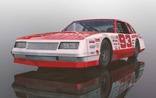 Lade das Bild in den Galerie-Viewer, Scalextric C3949 Chevrolet Monte Carlo 1986 No.93 - Red
